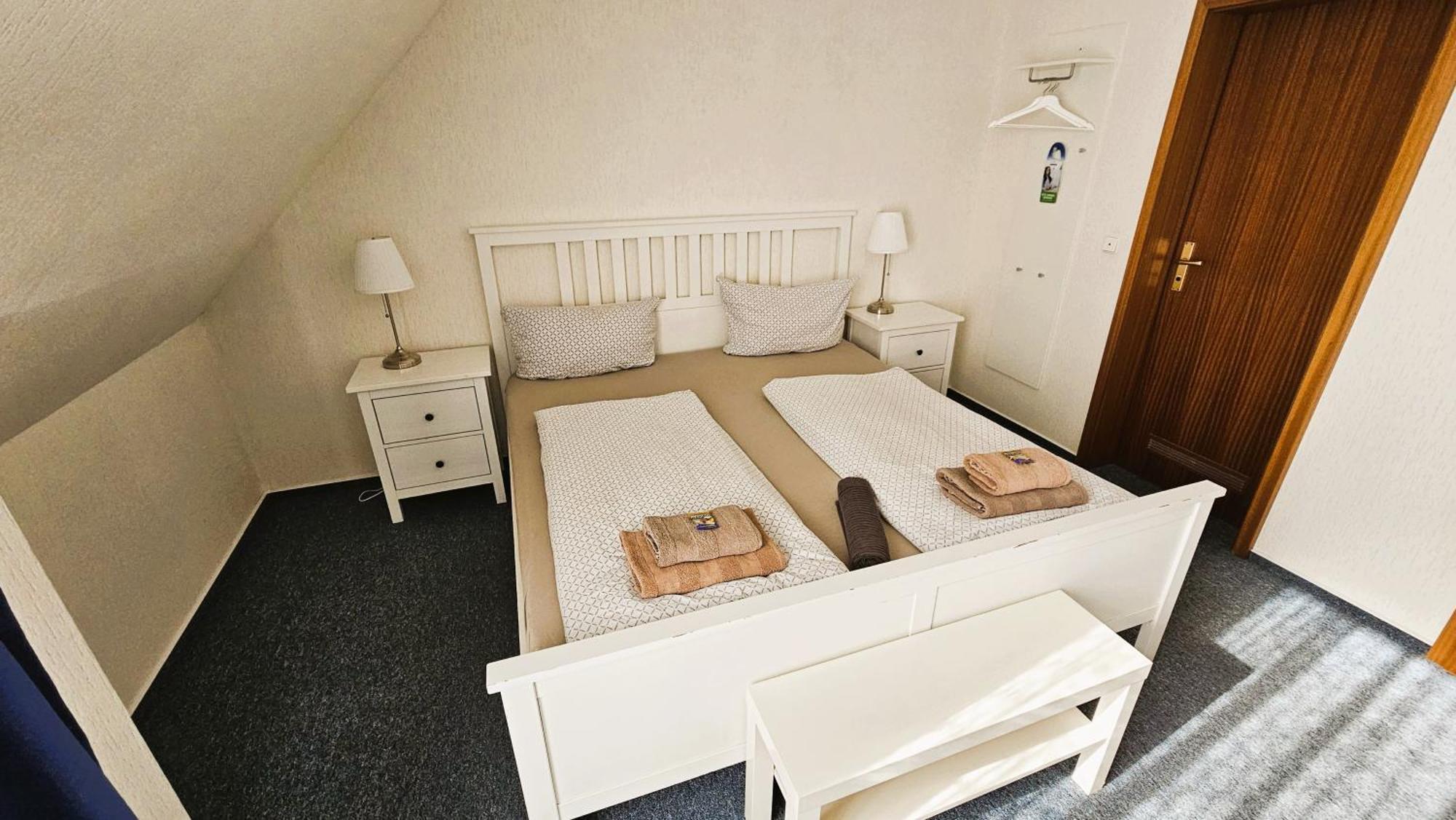 Hotel Dorfkrug Buesum Номер фото