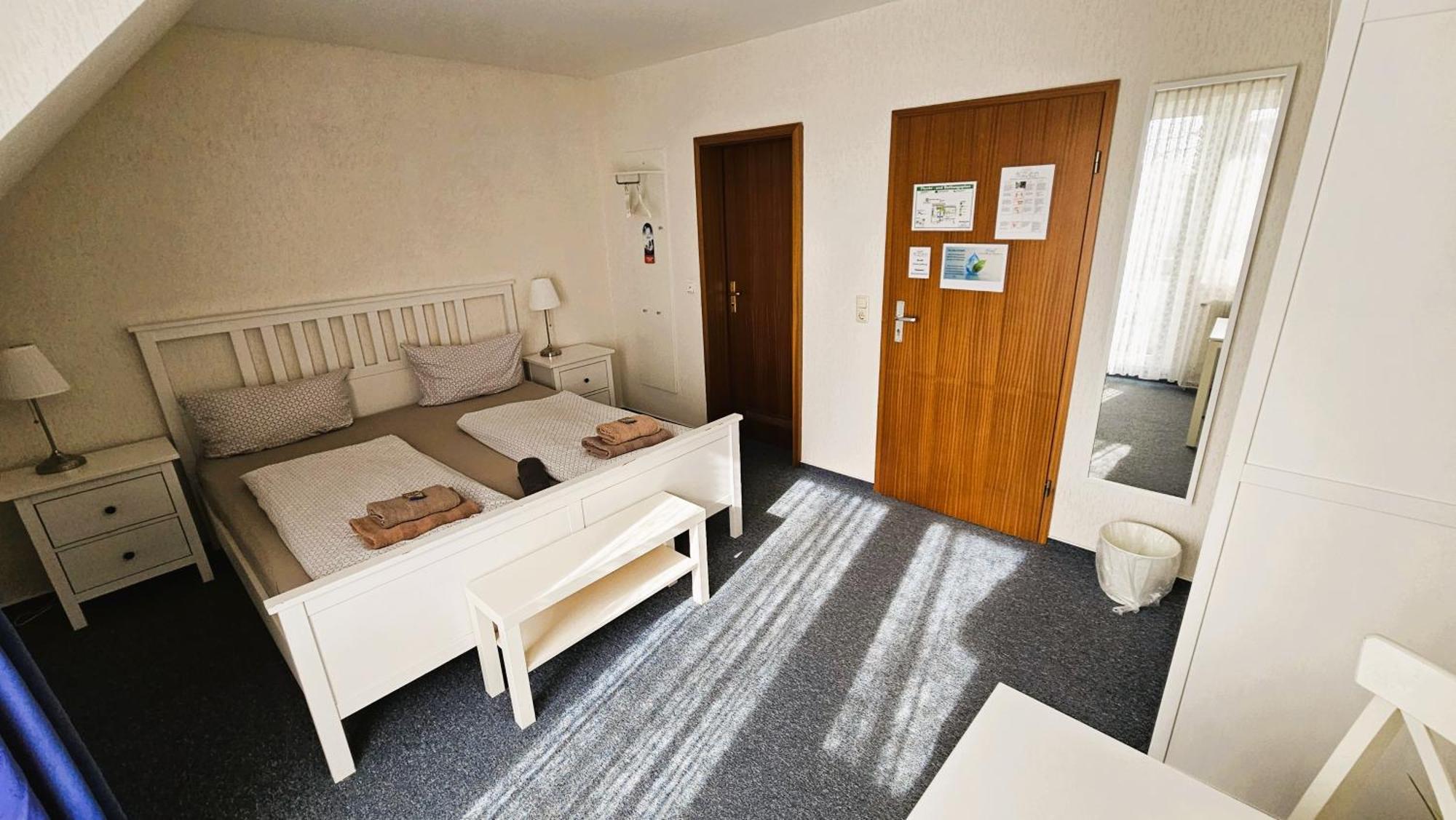 Hotel Dorfkrug Buesum Номер фото