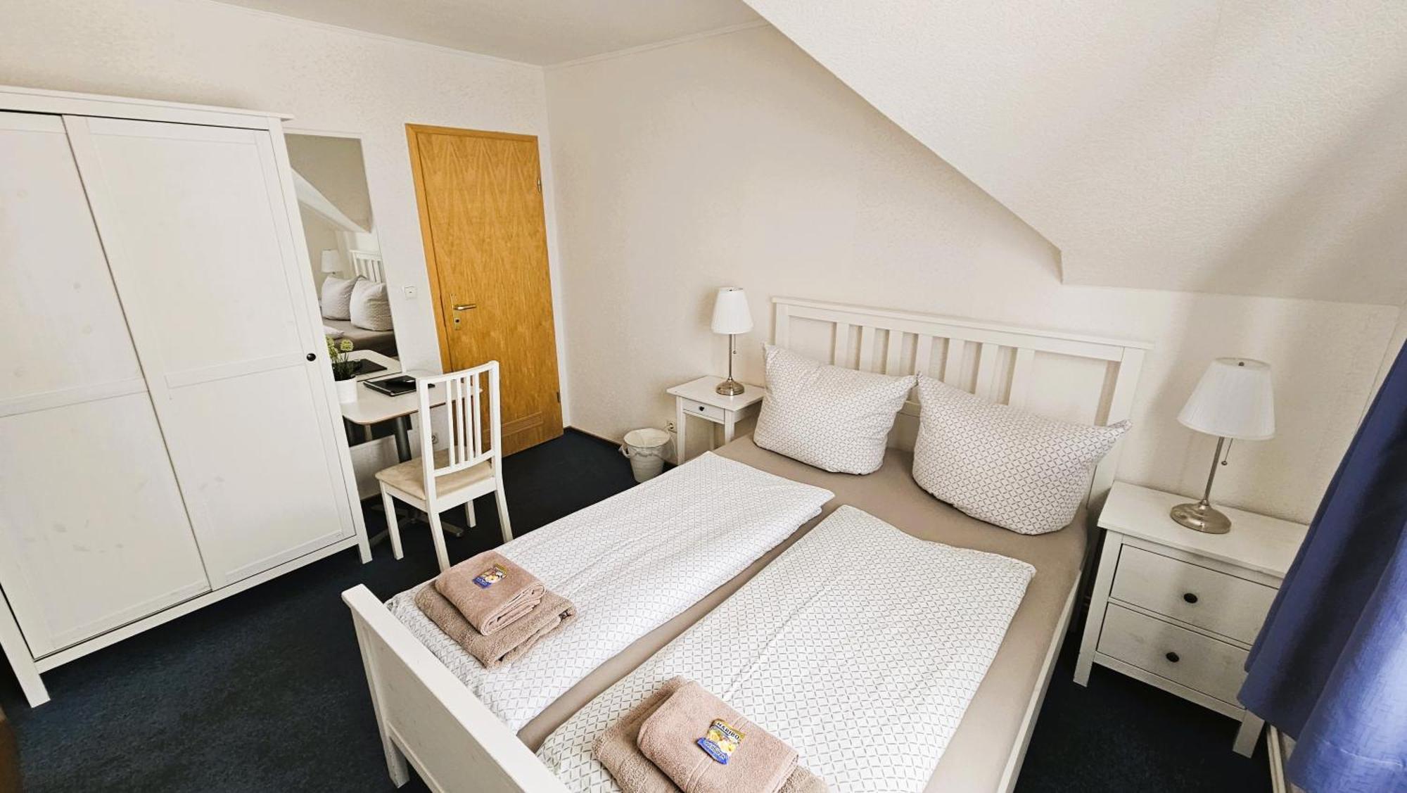 Hotel Dorfkrug Buesum Номер фото