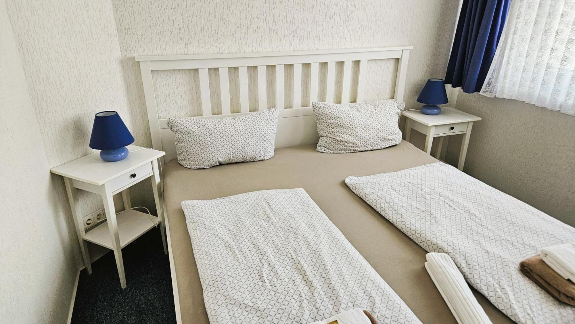 Hotel Dorfkrug Buesum Экстерьер фото