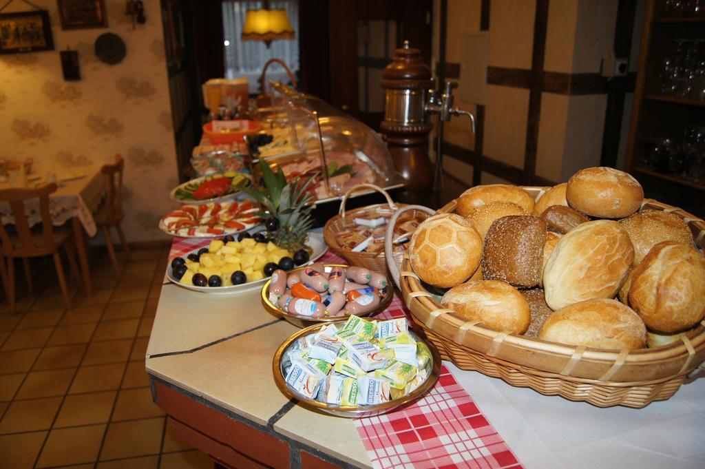 Hotel Dorfkrug Buesum Экстерьер фото